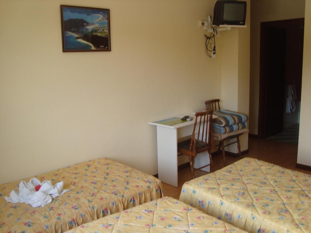 Hotel Costa Cantabra Argoños Екстериор снимка